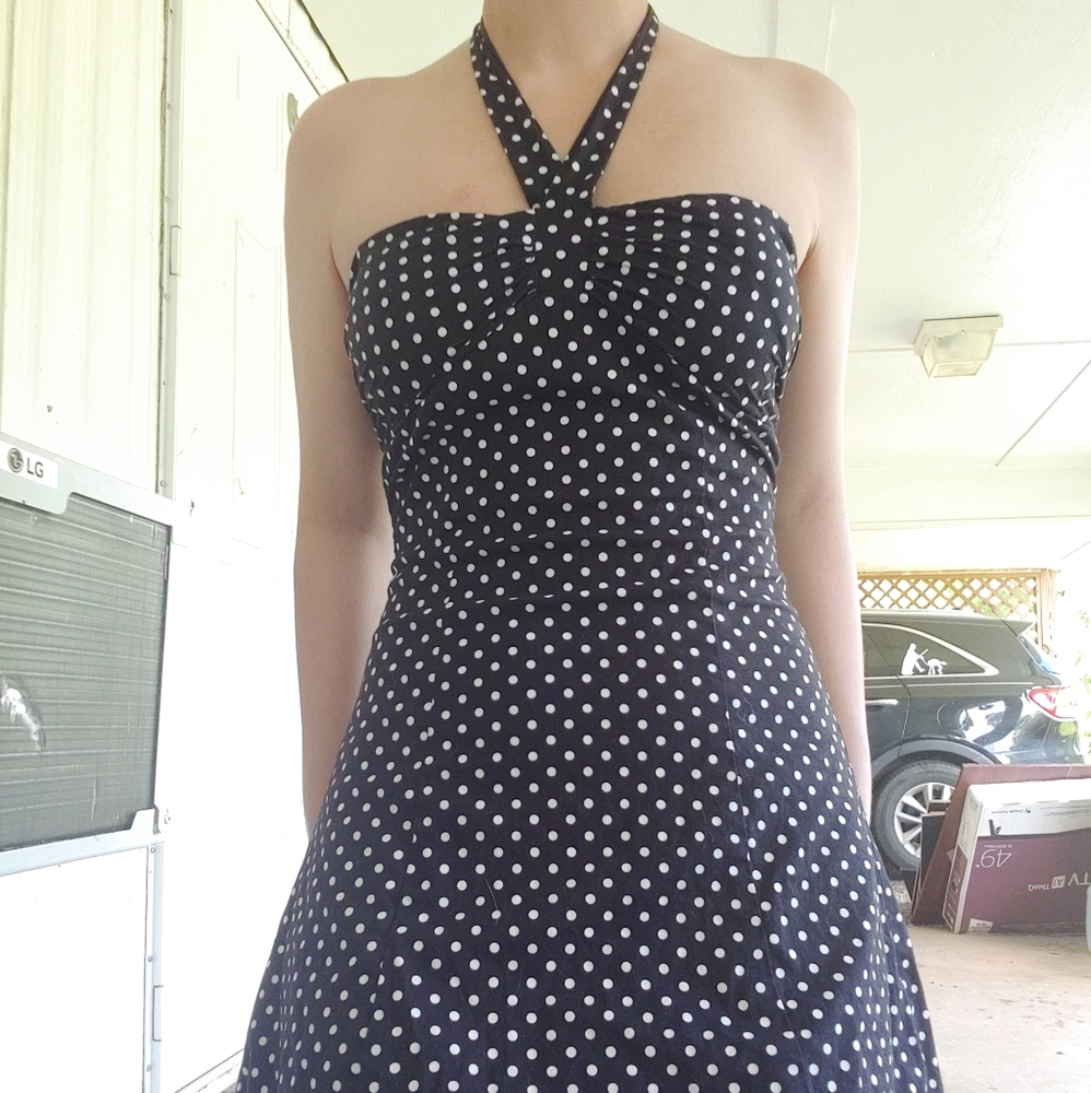 Vintage Retro Pinup Polka Dot Halter Sweetheart - Picture 3 of 8